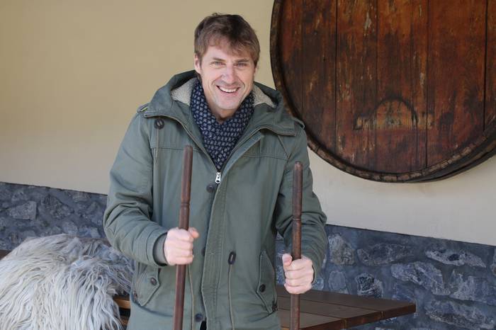 «Gustokoa dut sagardotegietako giroa eta sagardoa ere hagitz freskagarria iruditzen zait»