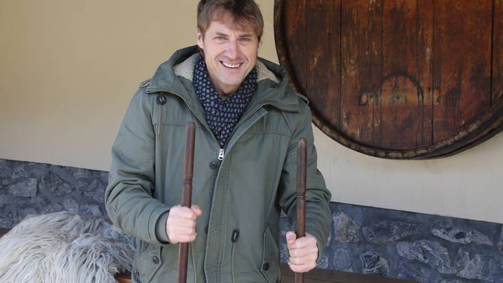 «Gustokoa dut sagardotegietako giroa eta sagardoa ere hagitz freskagarria iruditzen zait»