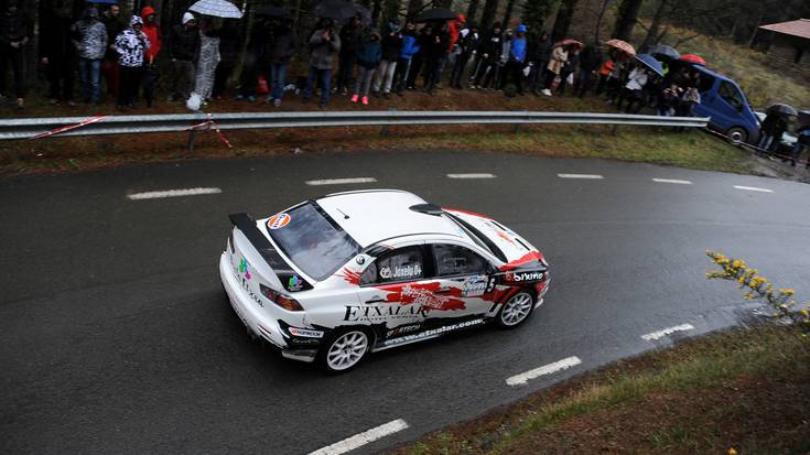 Iban Blankok,larunbatean jokatuko den Kontrabandisten Rallysprintaren berri eman digu.
