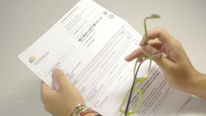 Argindarraren faktura ulertzeko tailerrak antolatu ditu BixtuBerak