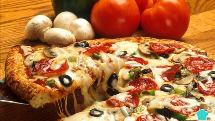 Donamarian pizza on bat egiteko ikastaroa Karlos Ezkurra irakaslearekin