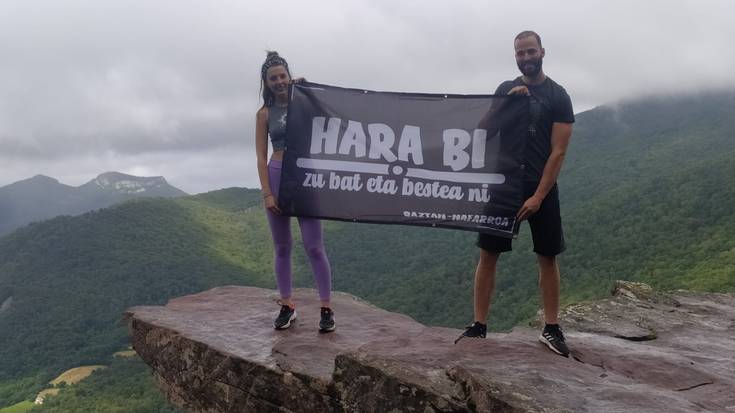 «Euskal herrigintzan, hizkuntzagintzan eta kulturan gure ekarpen xumea egin nahi dugu»