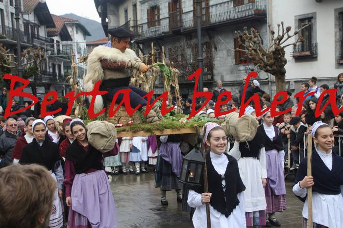 Olentzero eta jaiotza lehiaketak bertan behera utzi ditu Lesakako udalak