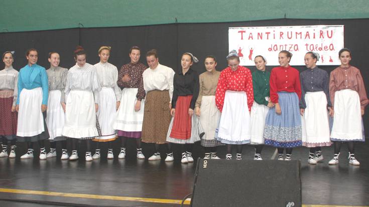 Lesakako taldeei eskainitako eguna izanen dute uztailaren 14a Iruñeko Sanferminetako Oinez Txokoan