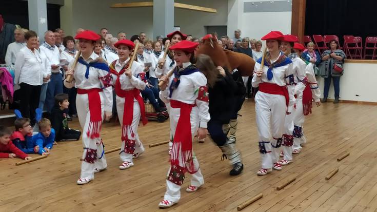 Beratarrek Sallesera egindako bisitan bizitakoen berri eman digu Arantxa Agirrek