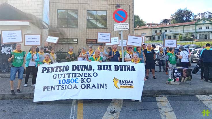 1.080 euroko guttieneko pentsioak eskatuz sinadurak biltzen hasi dira Baztan-Bidasoaldeko pentsiodunak