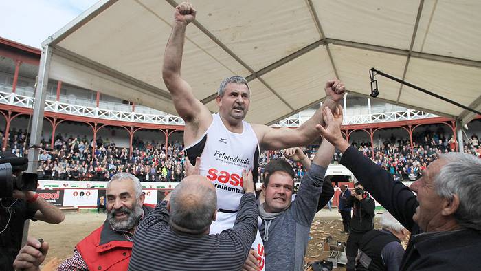 Donato Larretxea omenduko dute abenduaren 3an Arantzan