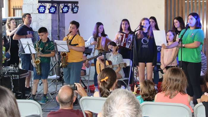 Aralar Musika Eskolako ikasleek musika entzunaldiak eginen dituzte datozen egunetan Leitzan eta Goizuetan