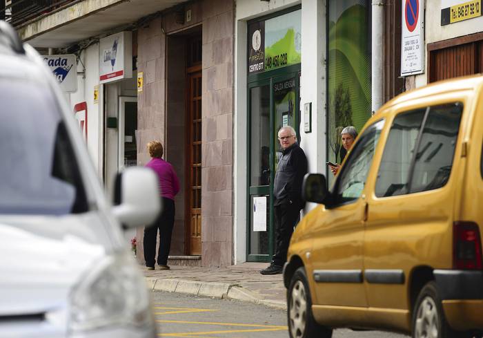 Trafiko ordenantza azaltzeko bileren datak finkatuak dituzte Donezteben