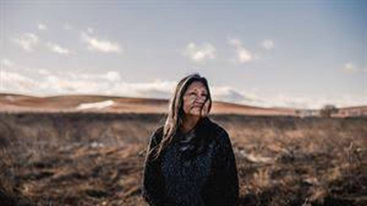 Lakota Oglaleekin hartuemanetan Pine Ridge erreserban