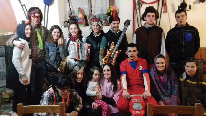 Mozorroak janzteko egunak ostirala eta larunbata izango dituzte Areson