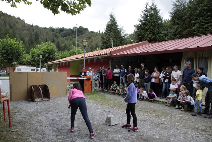 Iskibi kanpineko Euskal Jaiak hamargarren edizioa beteko du igandean Goizuetan