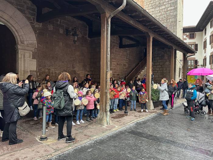 Santa Luzia eguna ospatzeko hainbat ekintza antolatu dituzte ortziralerako Donezteben