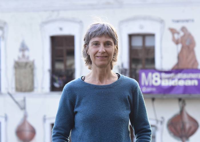 «Batzorde guztiak lotuak daude eta elkarlanean aritzen gara»