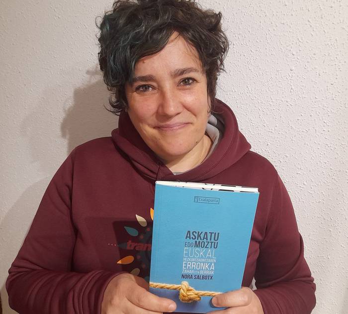 Nora Salbotxek bere liburua aurkeztuko du otsailaren 18an Donezteben