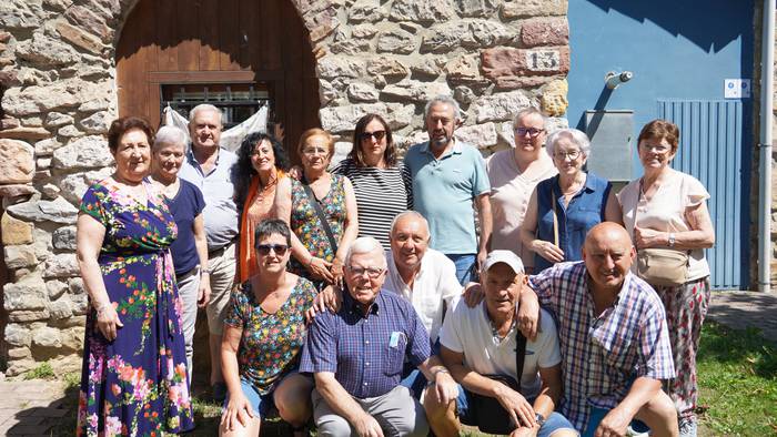 «Ematen duguna baino aunitzez ere gehiago jasotzen dugu trukean»