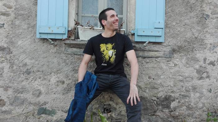 «Bisitariei ikusle soil izateari utzi eta bestan parte hartzeko erranen nieke»