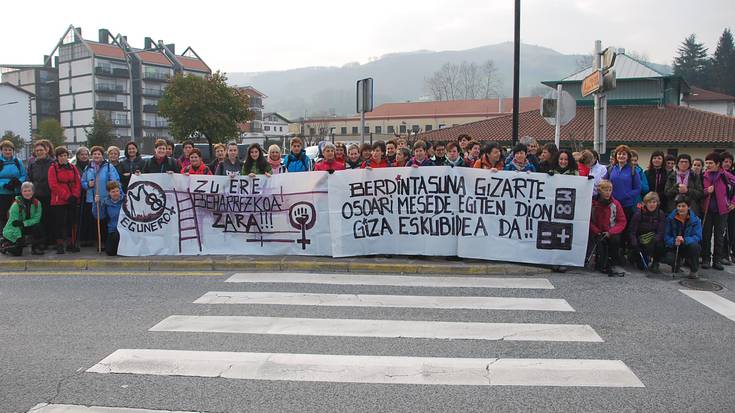 Bortzirietako emakumeen mendi itzulia