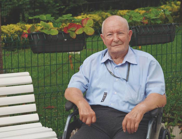 «Batzuetan hotelean gaudela pentsatzen dugu»