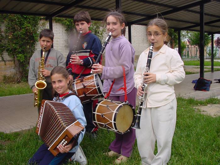 Doneztebeko Agorreta musika eskolan izena emateko epea irailaren 1etik 15era izanen da