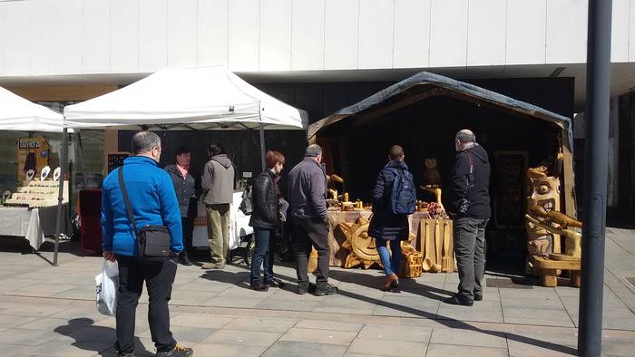 Bertako produktuen feria eginen dute Elizondon Aste Santuan