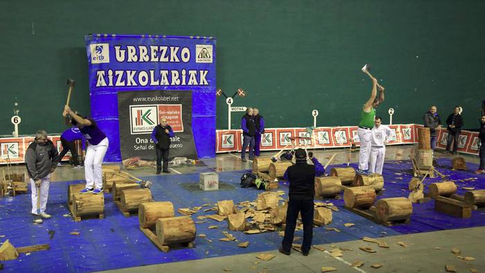 Urrezko Aizkolarien eta harri-jasotzaileen finalak martxoaren 4an jokatuko dituzte Azpeitian