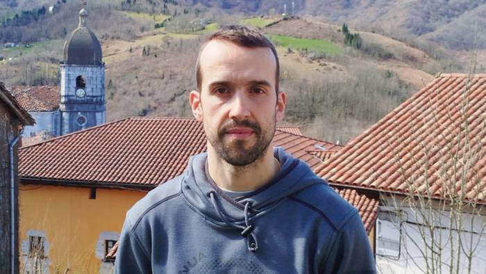 «Bizitza bakarra da gustuko ez duzun zerbaitetan aritzeko»