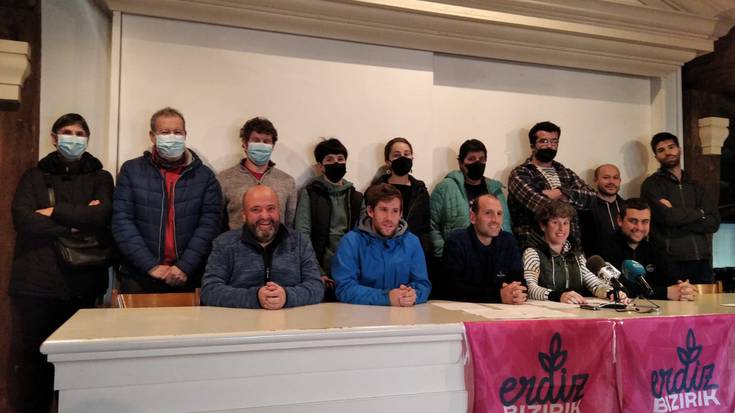Nafarroako Gobernuari eta hura sustengatzen duten alderdi guztiei UGEParen tramitazioa geldiaraztea eskatzen die Erdiz Bizirik ekimenak