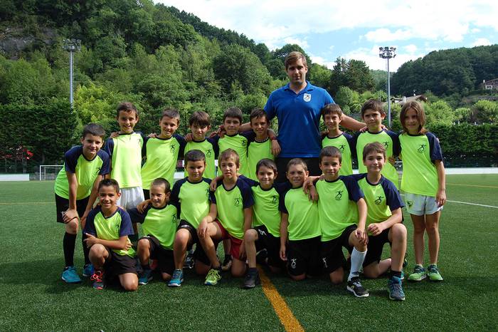 Erriberako Futbol Eskolaren Campusaren bigarren txanda lanean ari da Lesakan