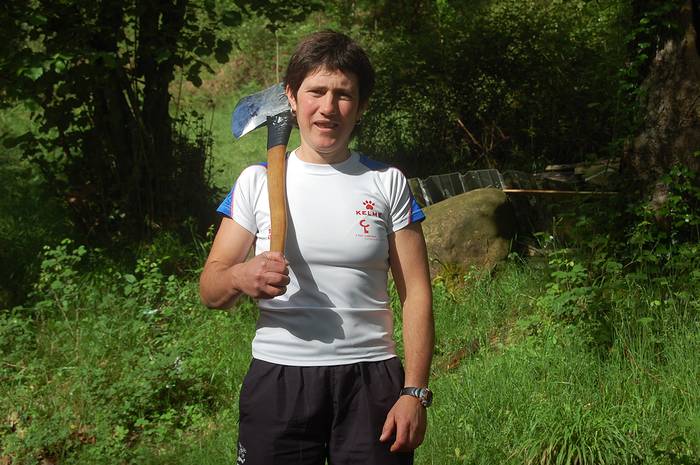 Urrezko Aizkolari txapelketetako jardunaldian ariko dira Maika Ariztegi eta Donato Larretxea Agurainen