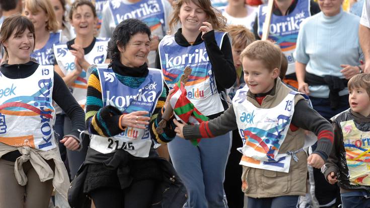 Korrikaren bueltan egun osoko besta antolatu dute apirilaren 9rako Saran