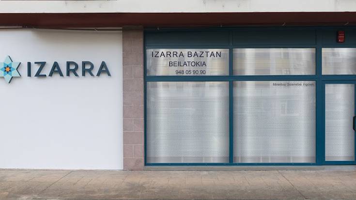 izarra-elizondo-kanpotik