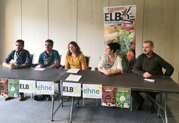 Nekazaritza sektoreaz eta klima aldaketaz hausnarketa egin dute EHNE eta ELB sindikatuek
