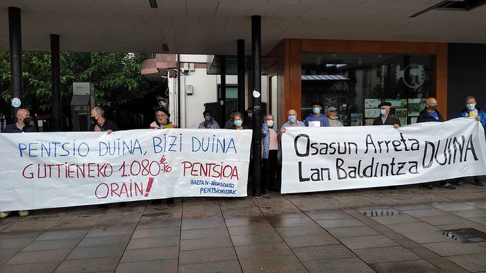 Baztan-Bidasoko pentsiodunek elkarretaratzea Beran eginen dute astelehenean