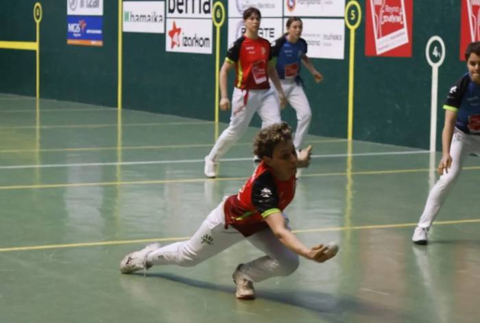 Iturriaga leitzarra ere ez da Adosen finalerako sailkatu