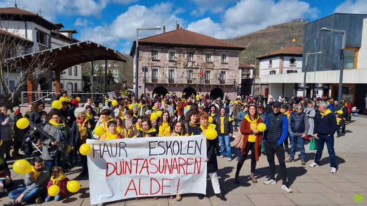 Duintasunaren aldeko aldarria karrikara atera dute haur eskolek