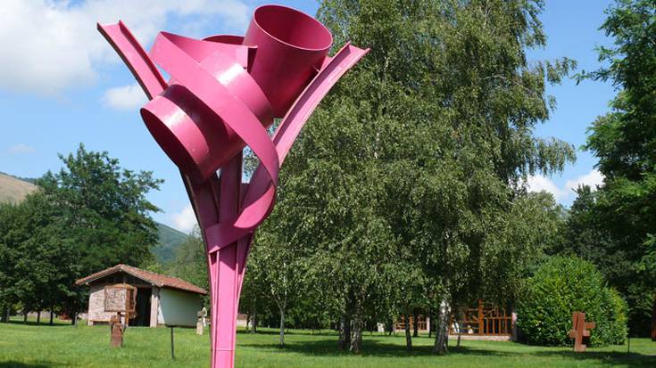 Bozateko Santxotena parke-museoa zabalik da abuztu hondarrera arte