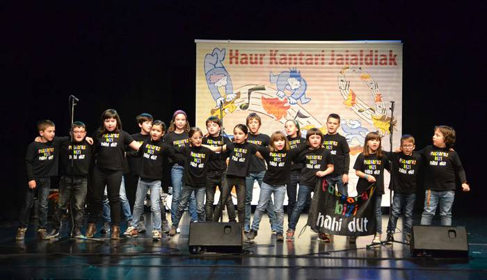 Nafarroako Haur eta Gaztetxo Kantari Jaialdi nagusia apirilaren 21ean eginen dute Barañainen