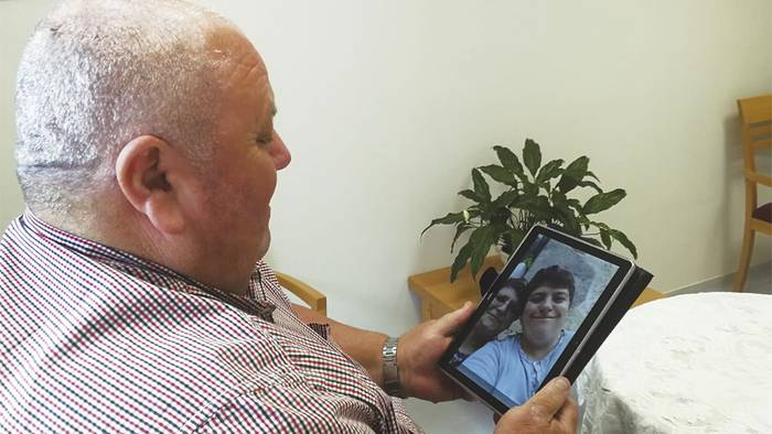 Lesakako Zahar Etxera bidaltzeko lanak egitea proposatu die familiei Kabalgata Batzordeak