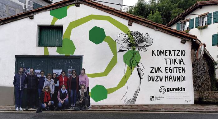 600 eurotan baloratutako bidaia zozketatuko du Gurekin Lesakako Zerbitzuen Elkarteak