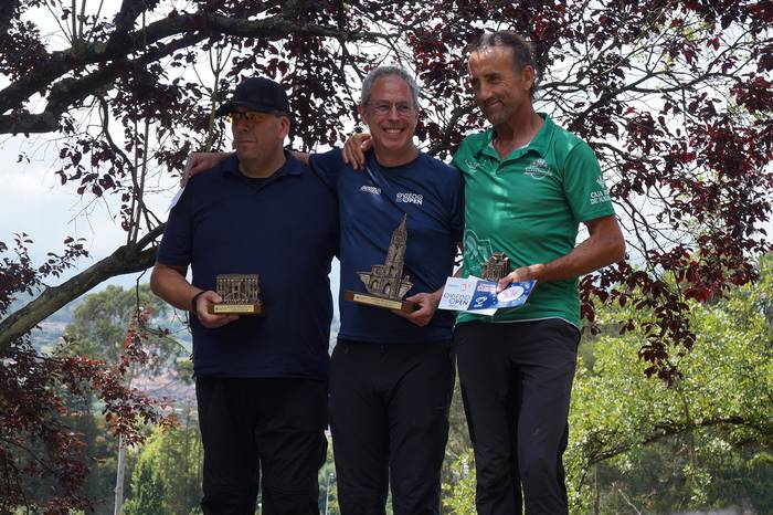 Oviedoko disko golf irekian ere podiumera igo da Baxi Basajauna elkarteko Iñaki Gonzalez