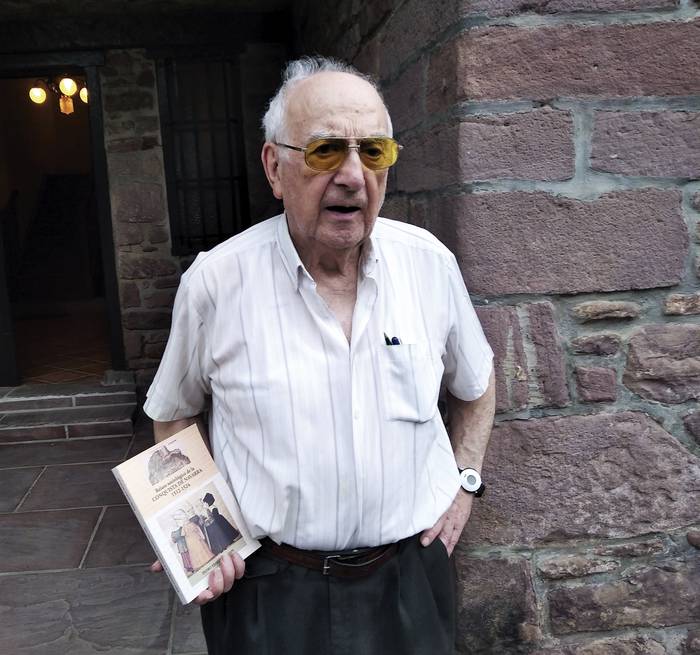 Pedro Esarteren 'Historia de Navarra en el sigo XV' liburua aurkeztuko dute abenduaren 1ean Elizondon
