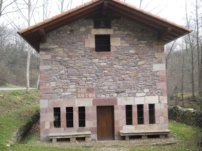 San Anton eguneko seinalea eginen dute astelehenean Zubietan