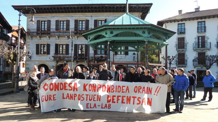 Zalaingo langileek lantegiaren egoera kritikoa salatu dute