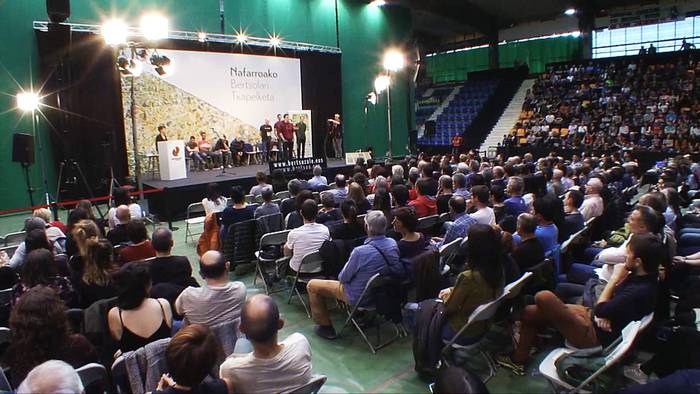 Nafarroako Bertsolari Txapelketa Hitzetik Hortzera saioan