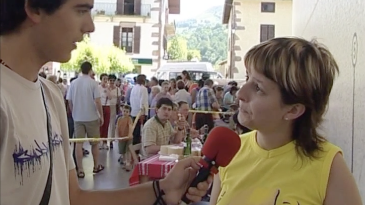 Etxalarko gasna eta artisau feriak XII. edizioa zuen 2004an