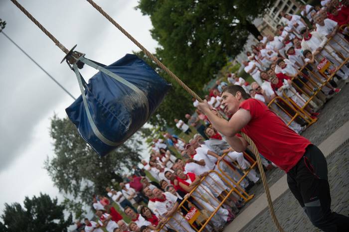 Nafarroako hainbat herri kirol txapelketa erabakiko dira Iruñeko Sanferminetan