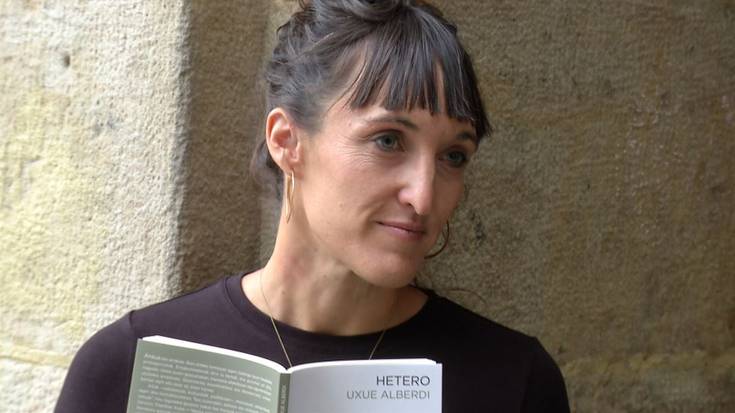 Uxue Alberdik 'Hetero' liburua aurkeztuko du bihar Anizen