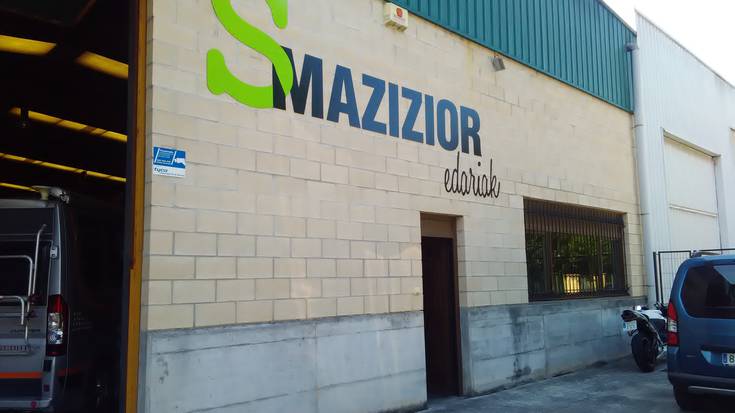 MAZIZIOR EDARI BANATZAILEAK