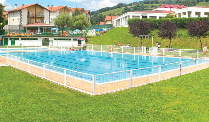 Leitzako igerilekua irekiko dute larunbatean